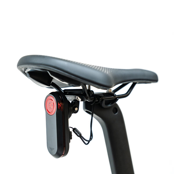 Universal Saddle Rail Light Mount For Garmin Varia