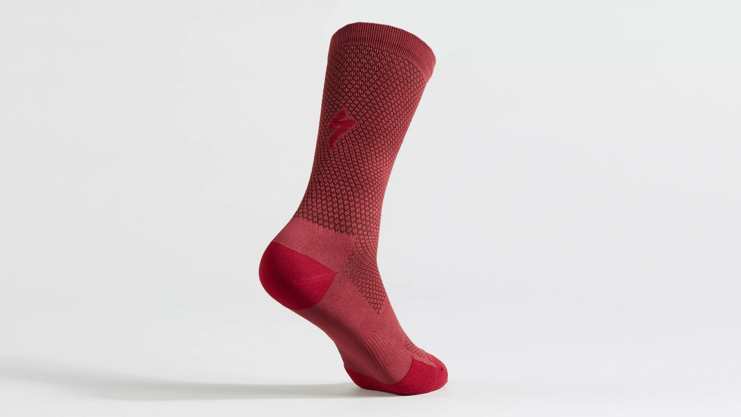 Hydrogen Aero Tall Road Socks