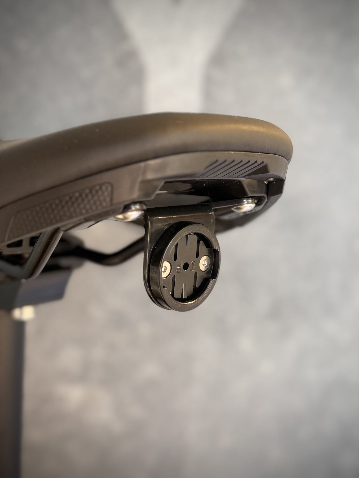 FWC SWAT Saddle Mount - Garmin Varia
